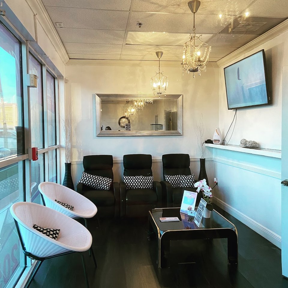 Relaxing spa room prepared for salon services.